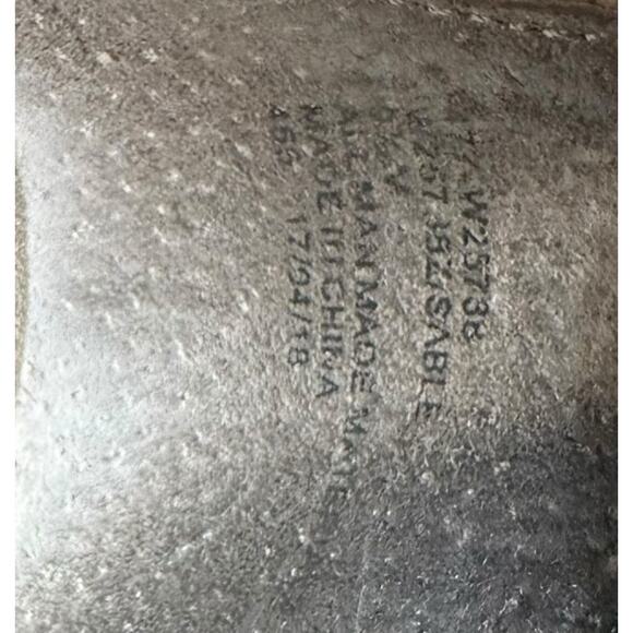 White Mountain Black Leather Flats Size 8.5 Slip On Comfort - Picture 8 of 10